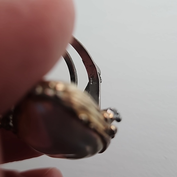 Sterling silver 14k gold plated iridescent Pearl and pink sapphire ring - Picture 7 of 8